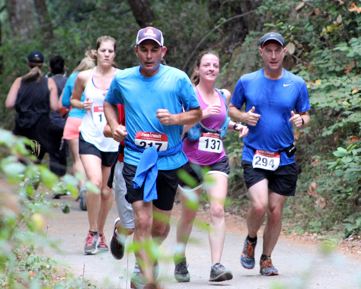 Runners On Course